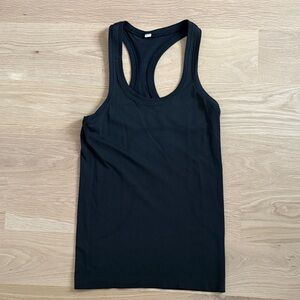 Lulu Lemon Black Tank
